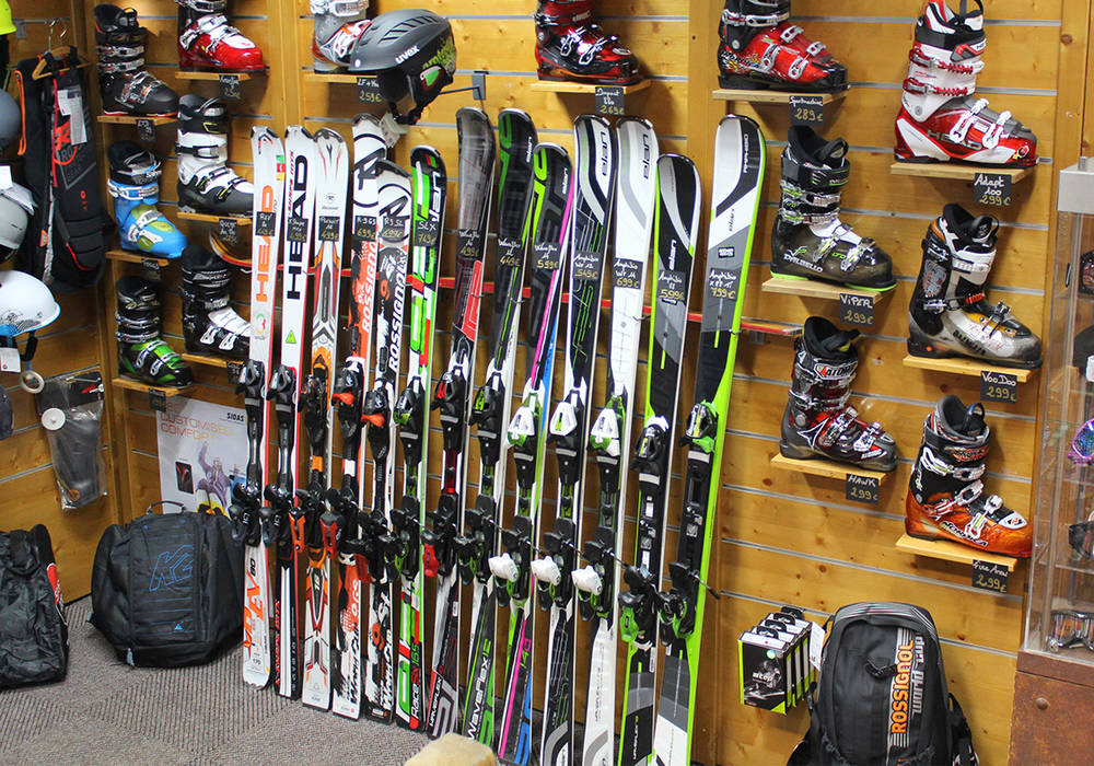 Ski rental